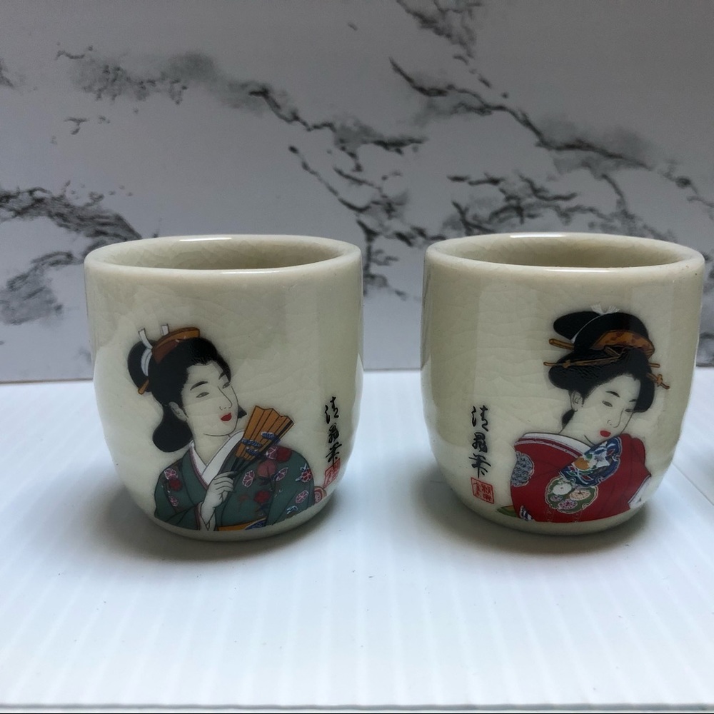 Set of 5 Japanese Sake/Tea cups